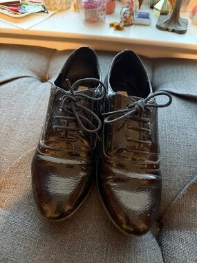 Steve Madden Black Patent Leather Oxford Dress Shoes